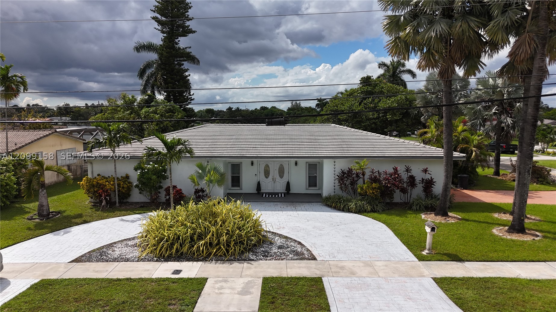 1490 Lenape Dr, Miami Springs FL 33166