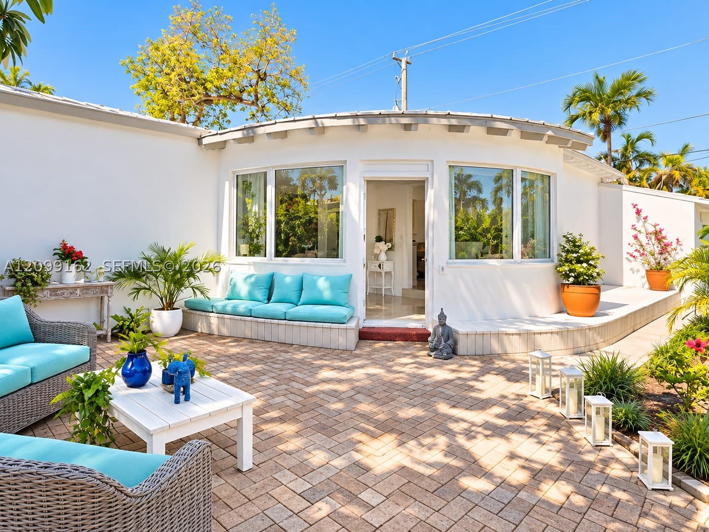 6910 Rue Notre Dame, Miami Beach FL 33141