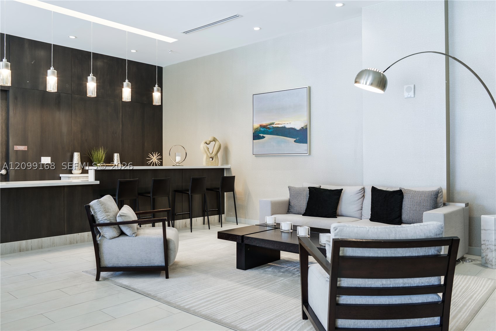 1010 SW 2nd Ave #1104, Miami FL 33130