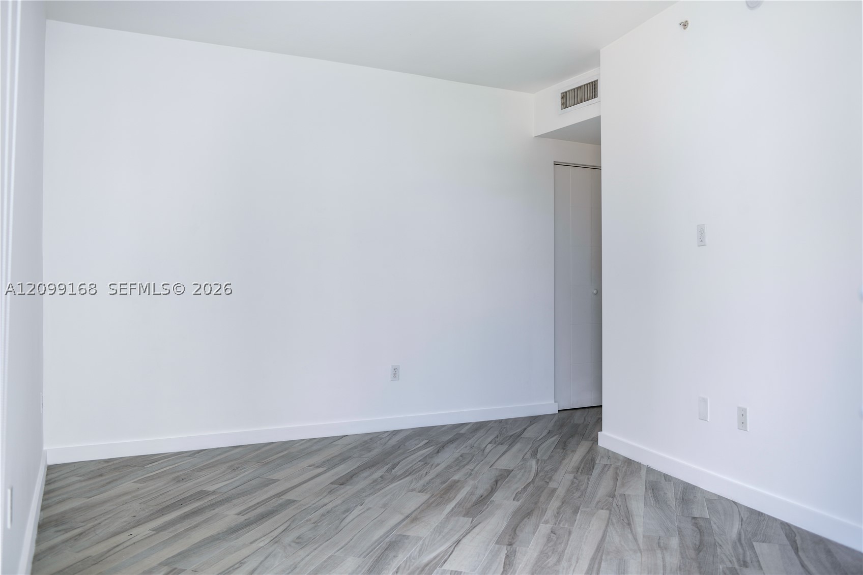 1010 SW 2nd Ave #1104, Miami FL 33130
