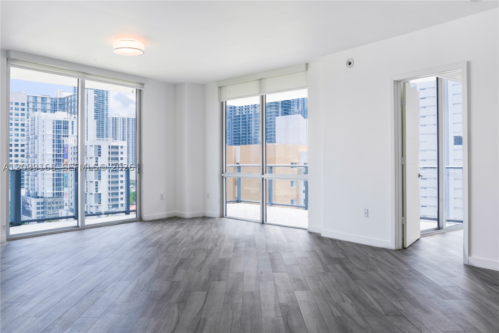 1010 SW 2nd Ave #1104, Miami FL 33130