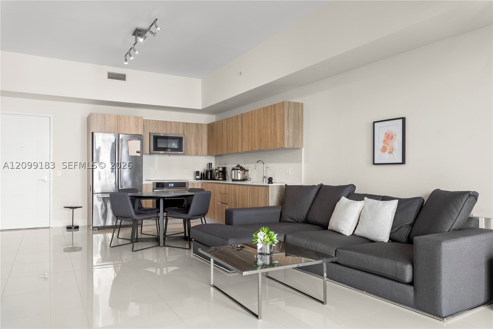 2960 NE 207th St #502, Aventura FL 33180