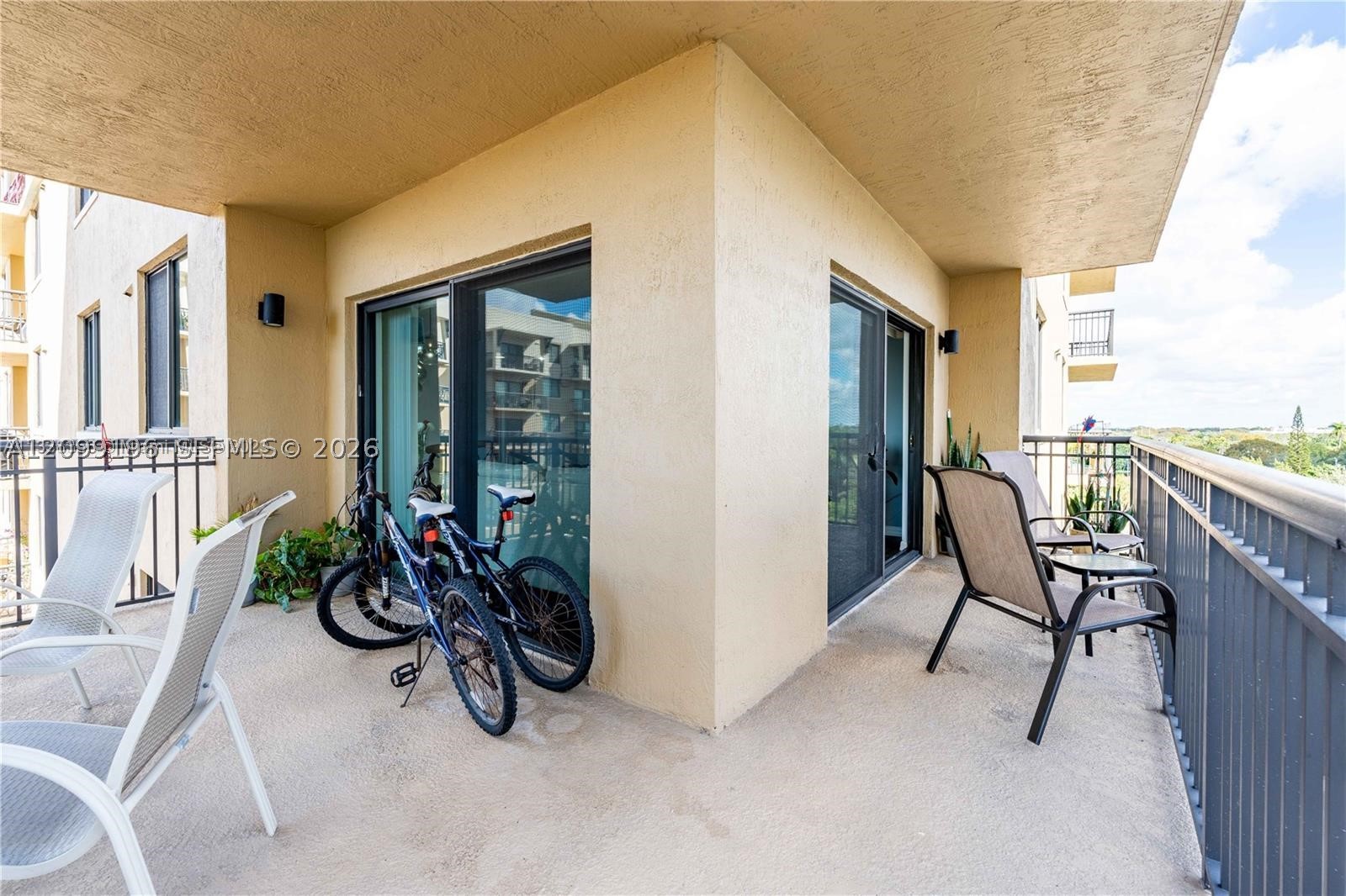 3530 SW 22nd St #703, Miami FL 33145