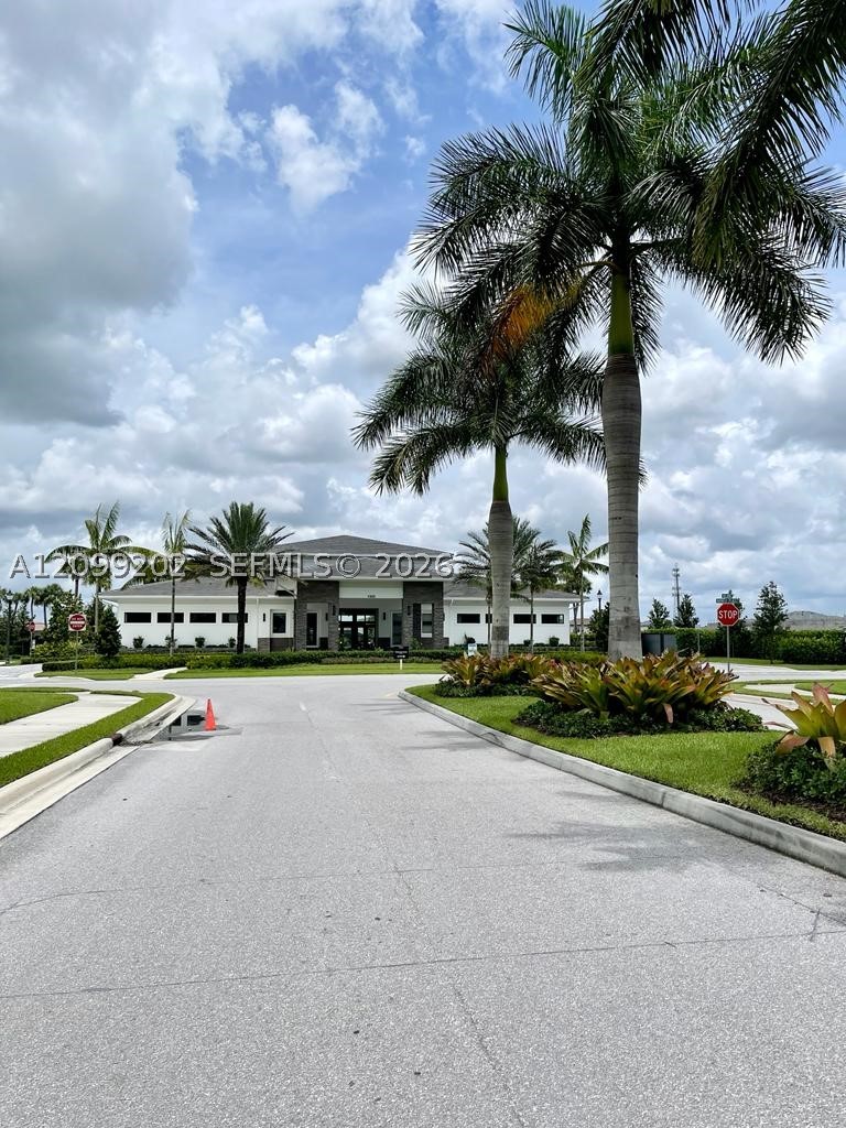 3265 Dunning Dr, Royal Palm Beach FL 33411