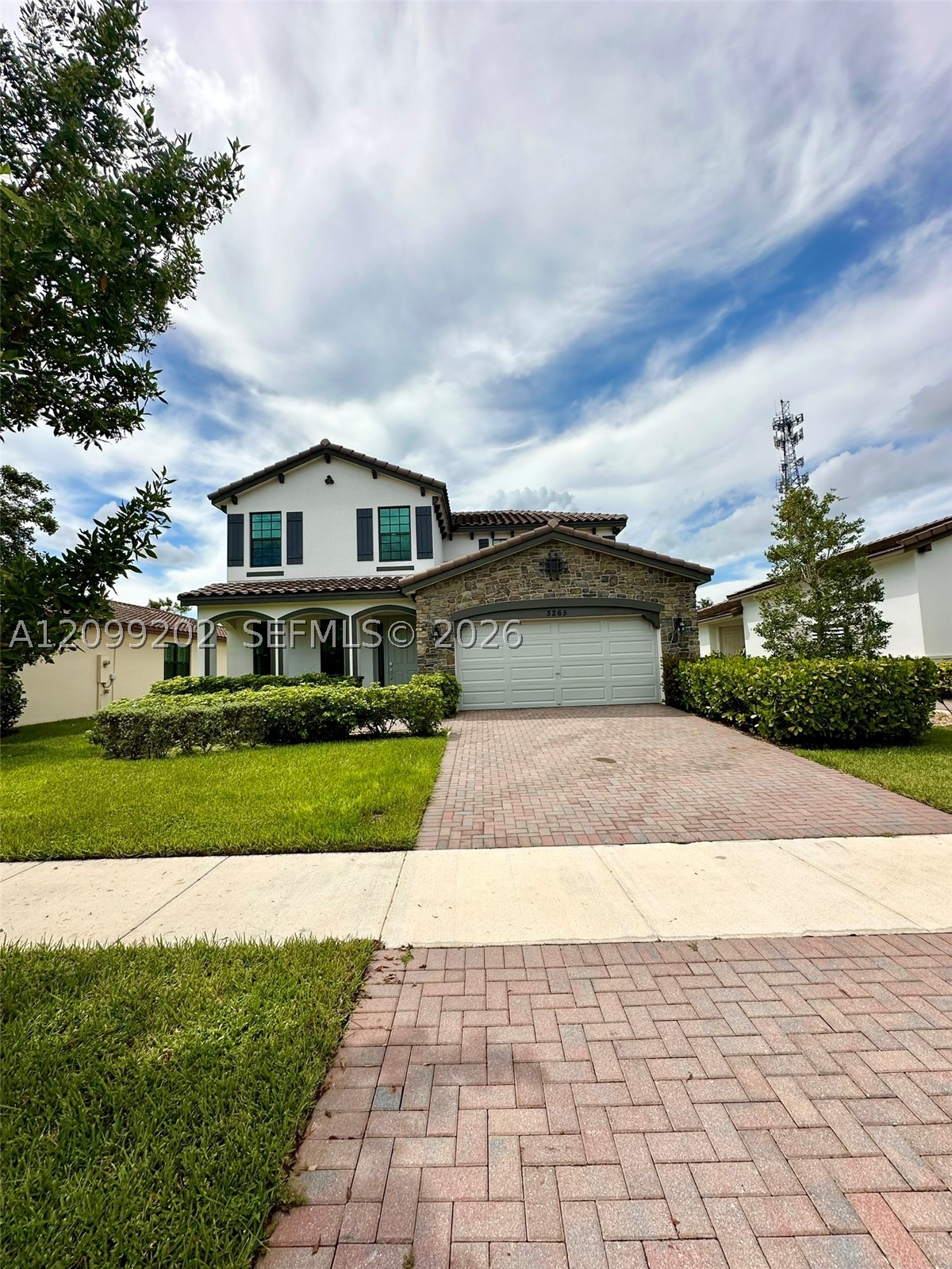 3265 Dunning Dr, Royal Palm Beach FL 33411