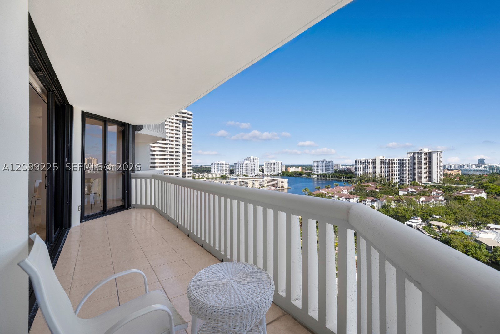 2000 Island Blvd #1710, Aventura FL 33160