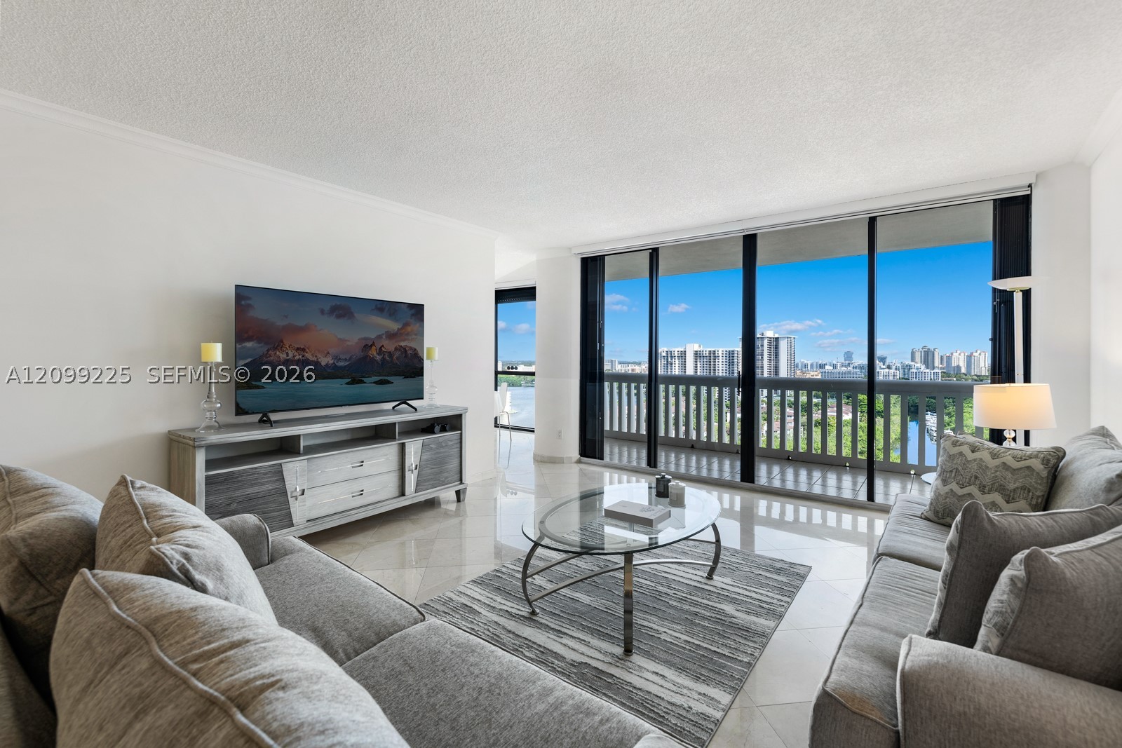 2000 Island Blvd #1710, Aventura FL 33160