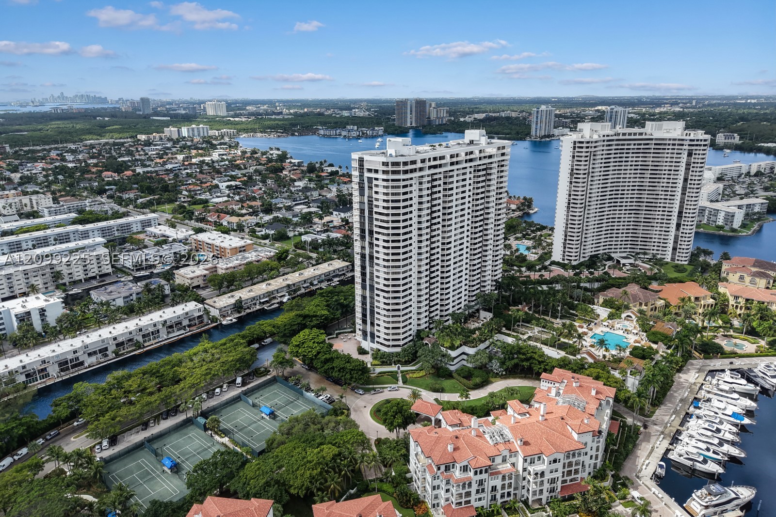 2000 Island Blvd #1710, Aventura FL 33160