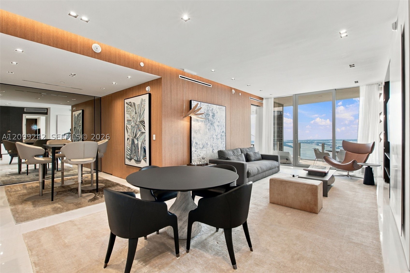 300 Biscayne Blvd Way #5105W, Miami FL 33131