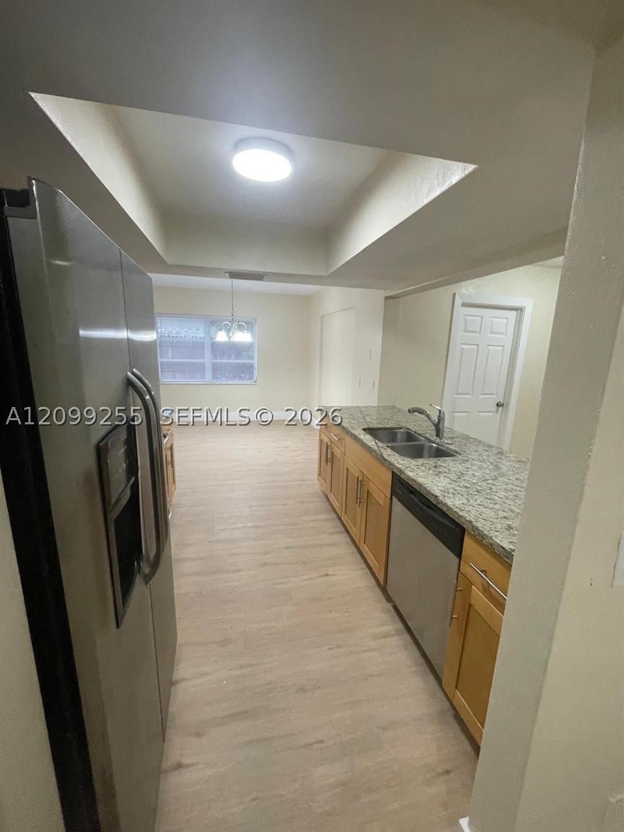4986 SW 7th St, Margate FL 33068