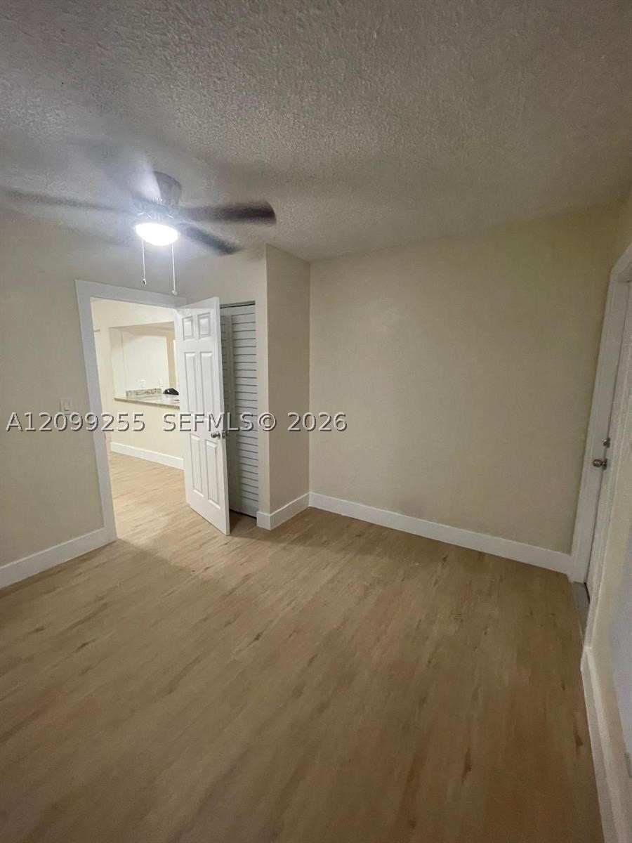 4986 SW 7th St, Margate FL 33068