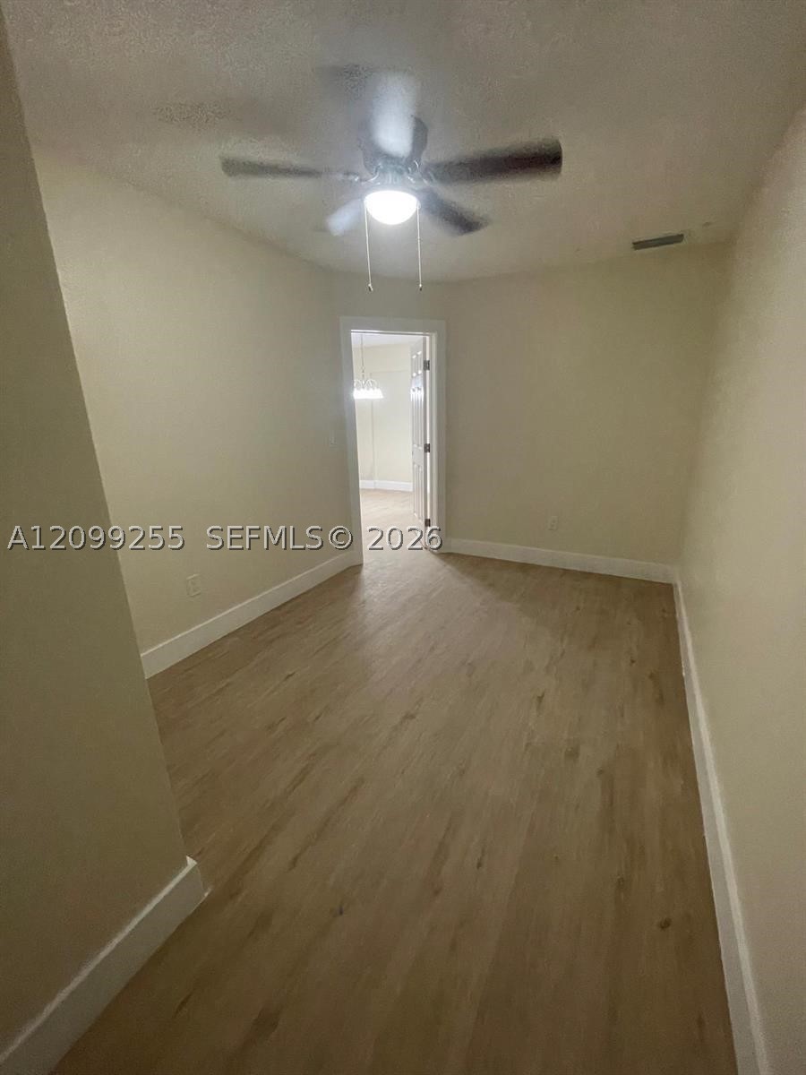 4986 SW 7th St, Margate FL 33068