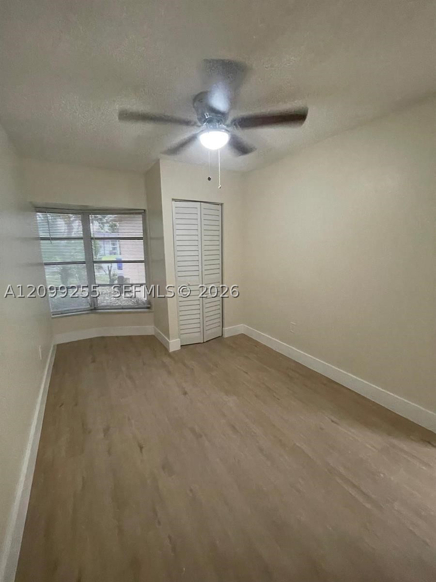 4986 SW 7th St, Margate FL 33068