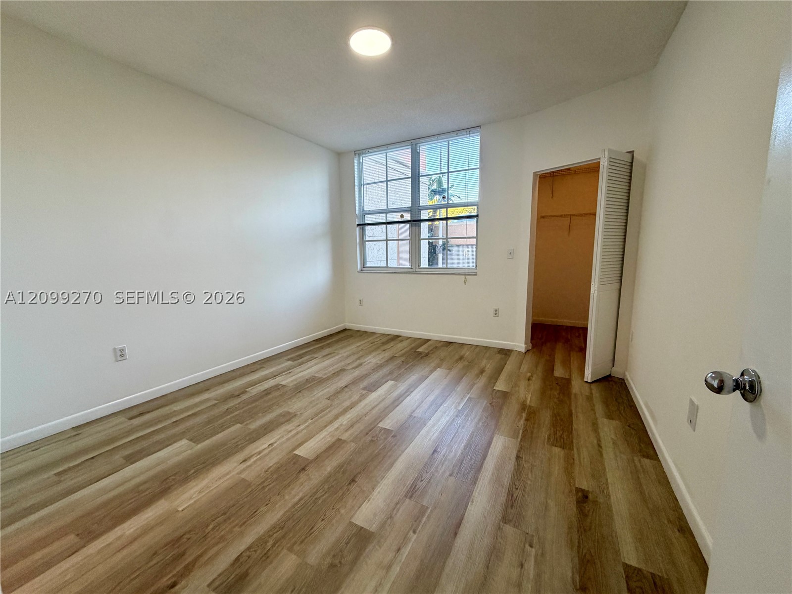 19901 E Country Club Dr #2103, Aventura FL 33180