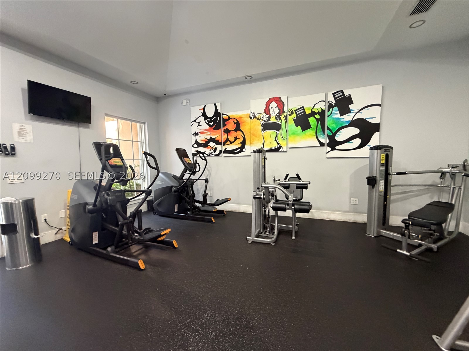 19901 E Country Club Dr #2103, Aventura FL 33180
