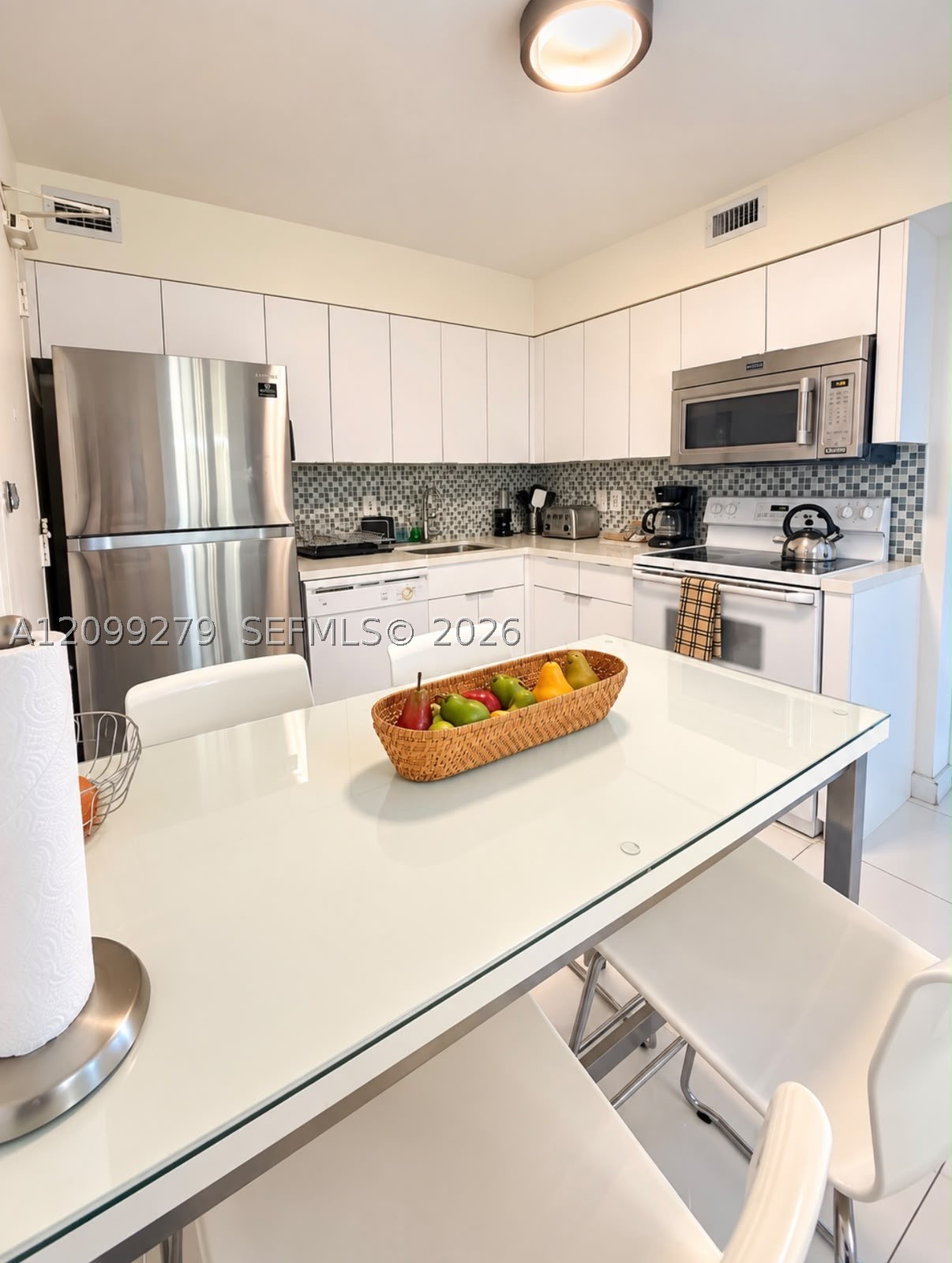 5151 Collins Ave #921, Miami Beach FL 33140