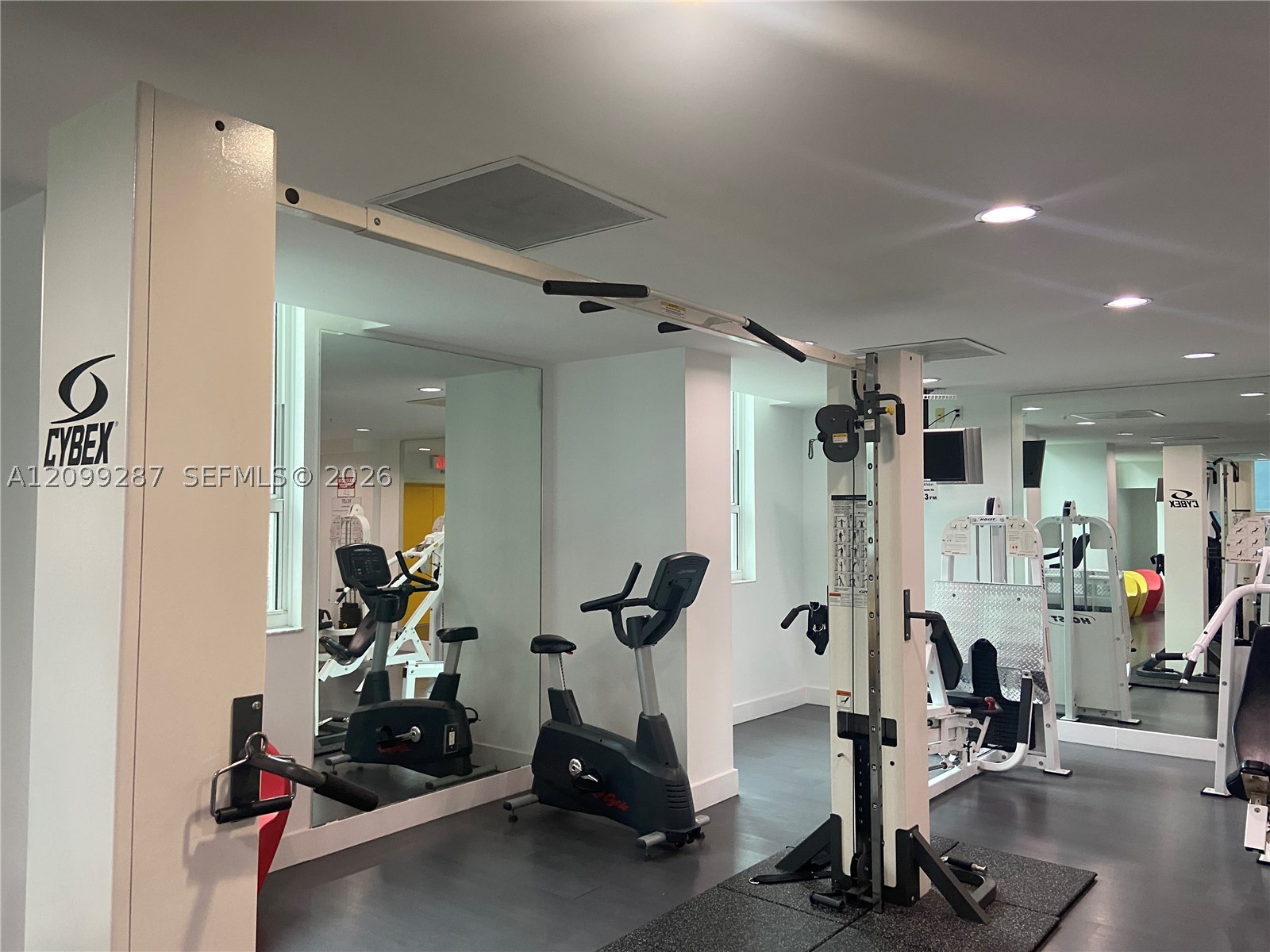 234 NE 3rd St #2202, Miami FL 33132