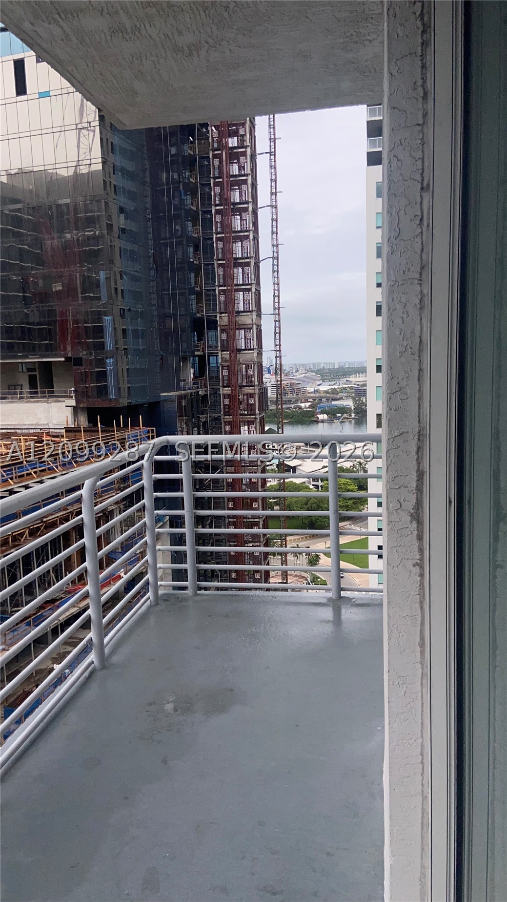 234 NE 3rd St #2202, Miami FL 33132