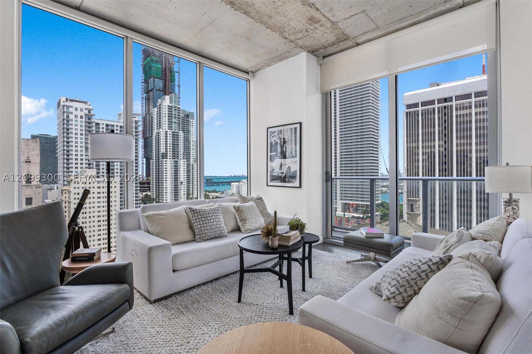 151 SE 1st St #2102, Miami FL 33131
