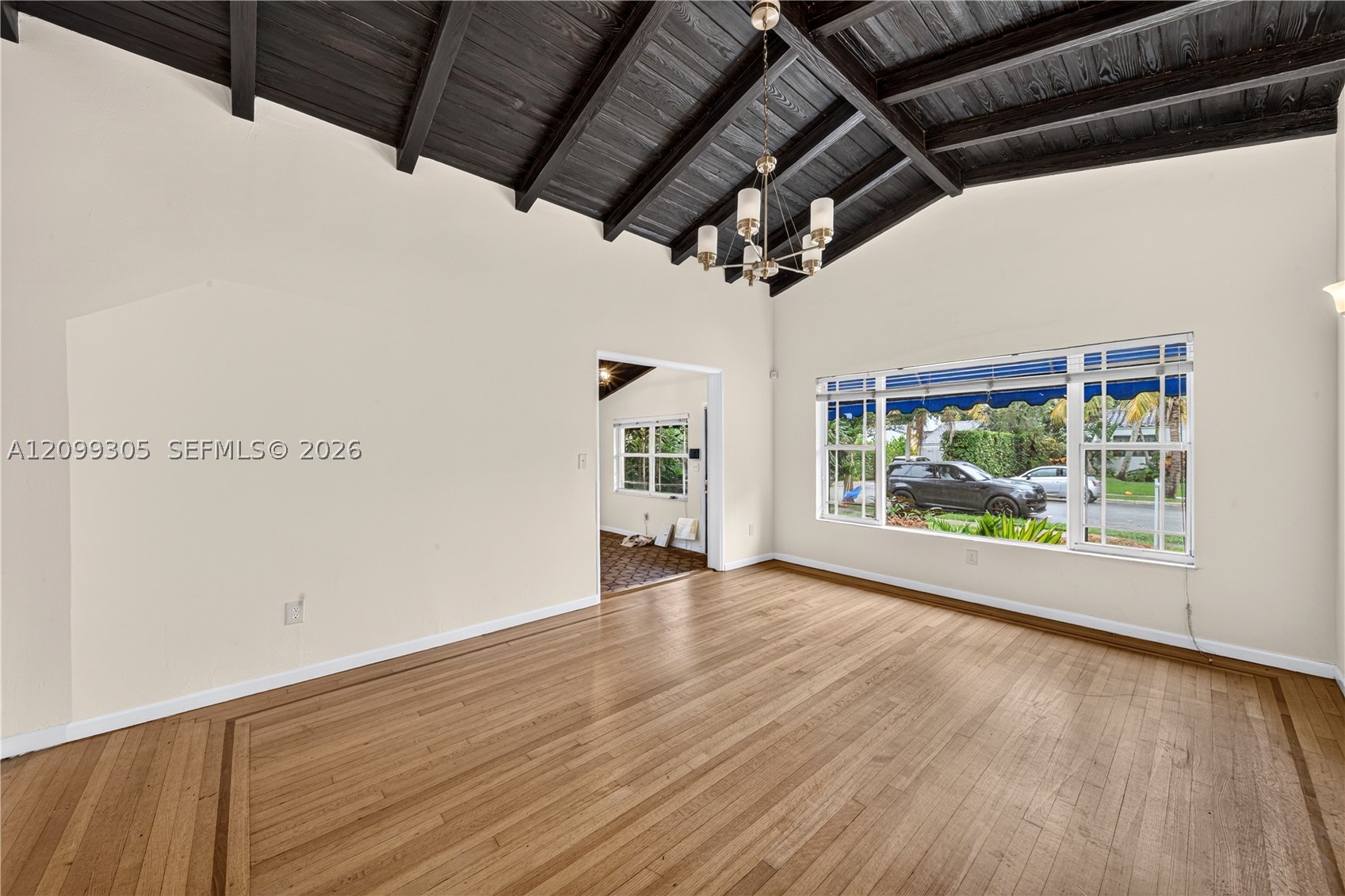 717 NE 73rd St, Miami FL 33138