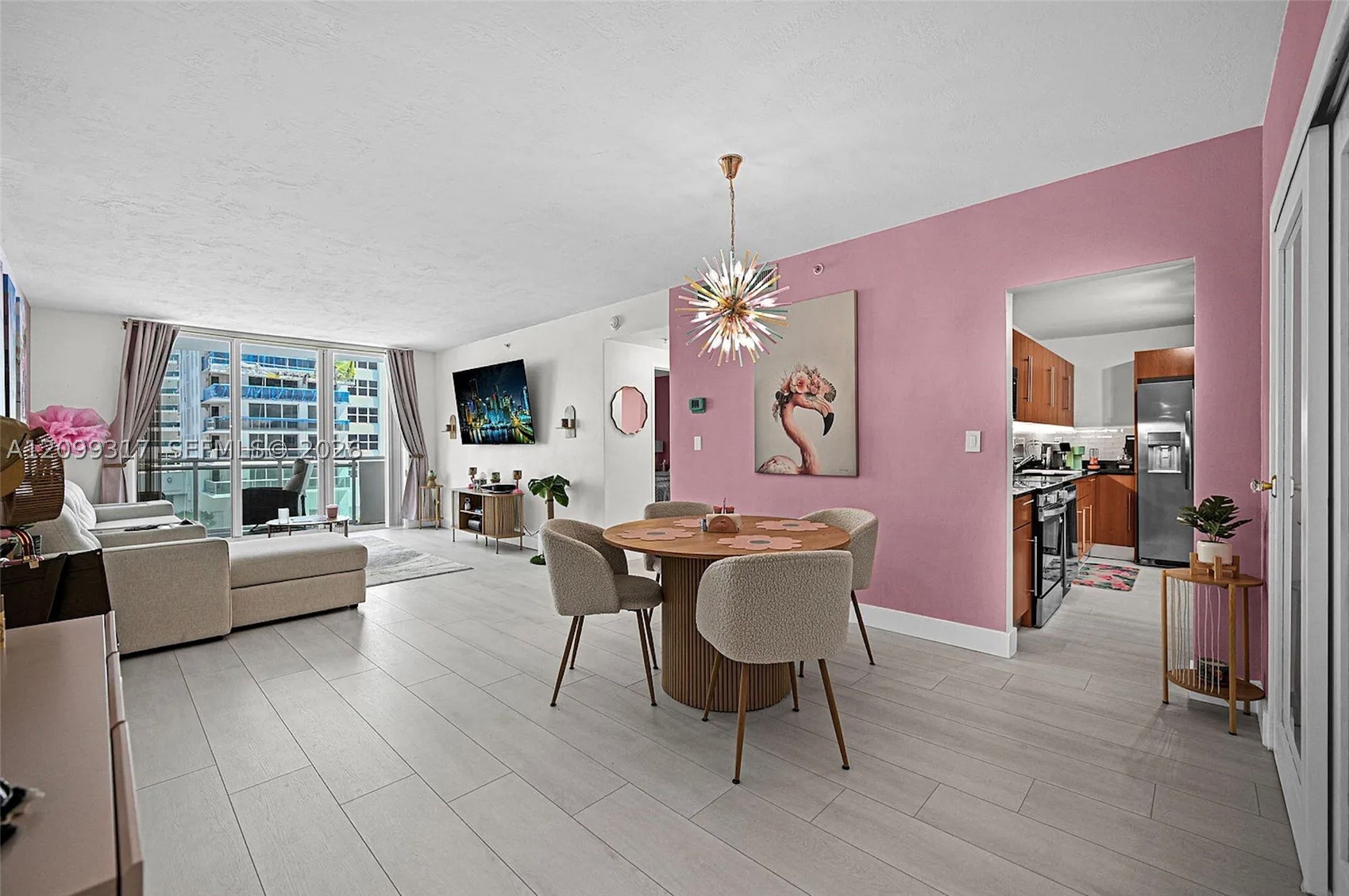 3001 OCEAN #403, Hollywood FL 33019