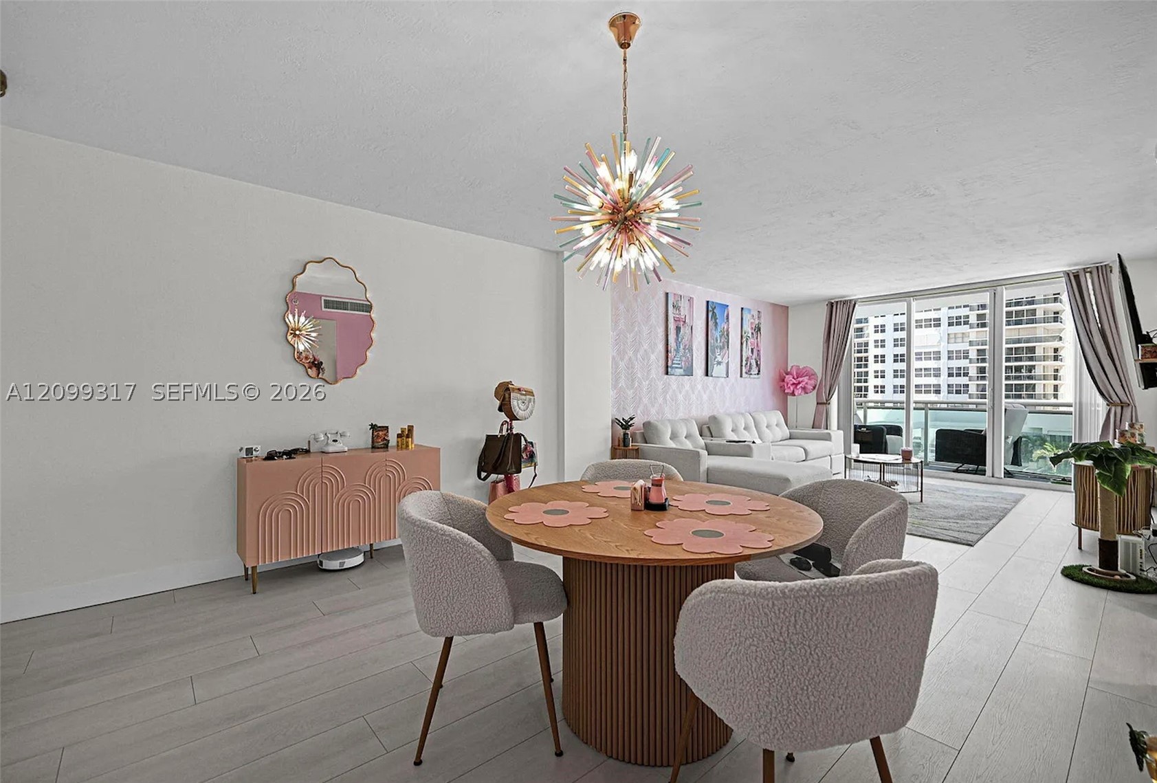 3001 OCEAN #403, Hollywood FL 33019