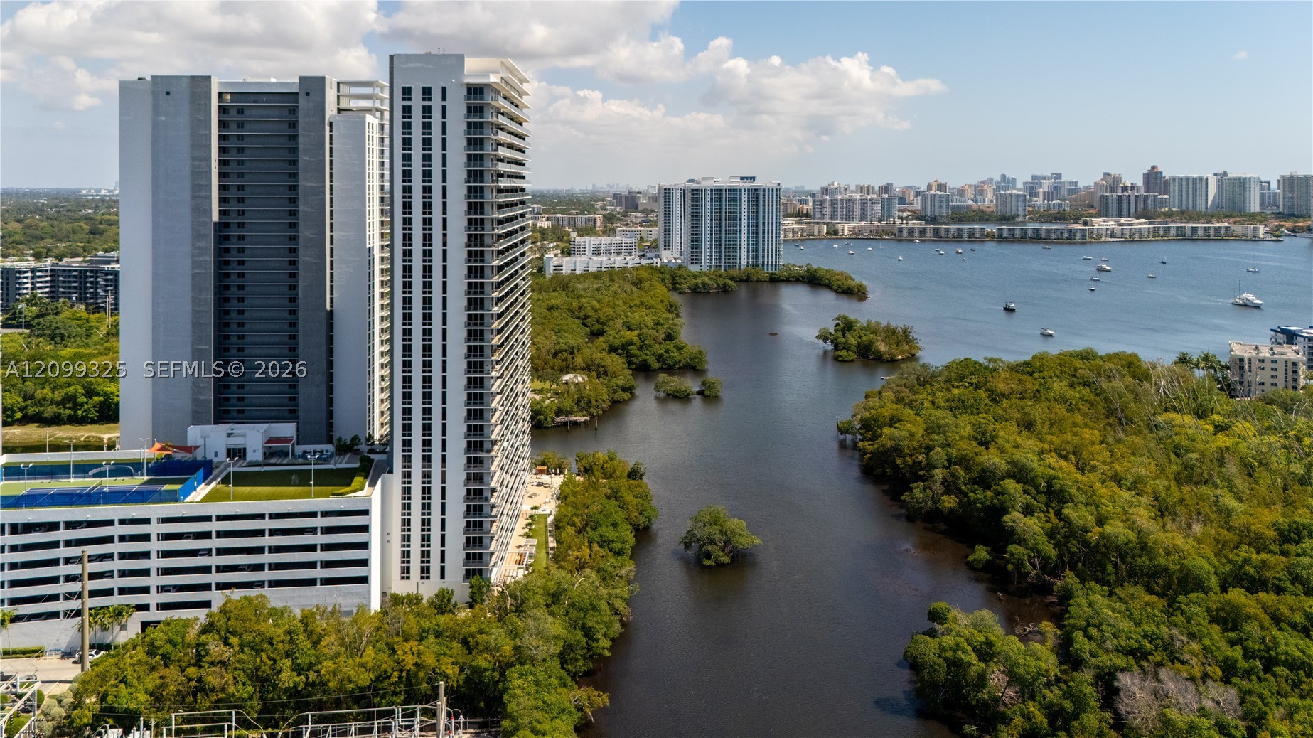 16385 Biscayne Blvd #506, North Miami Beach FL 33160