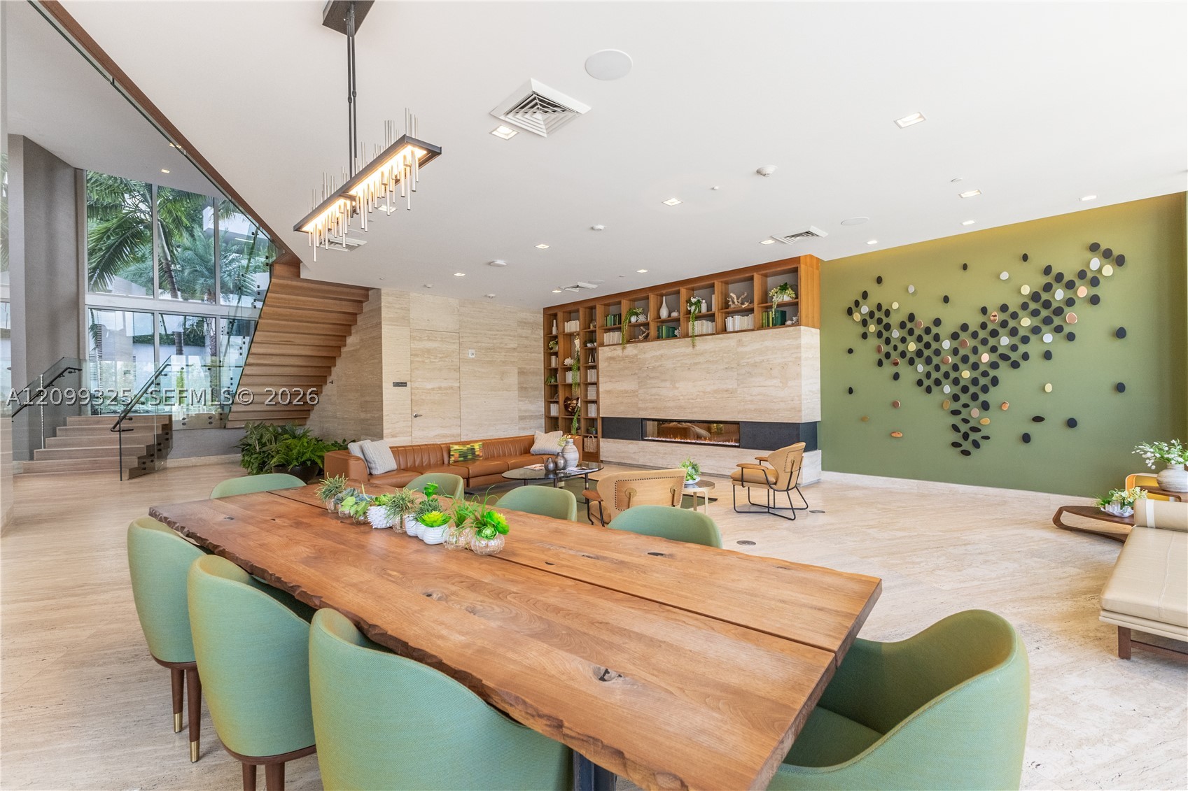 16385 Biscayne Blvd #506, North Miami Beach FL 33160