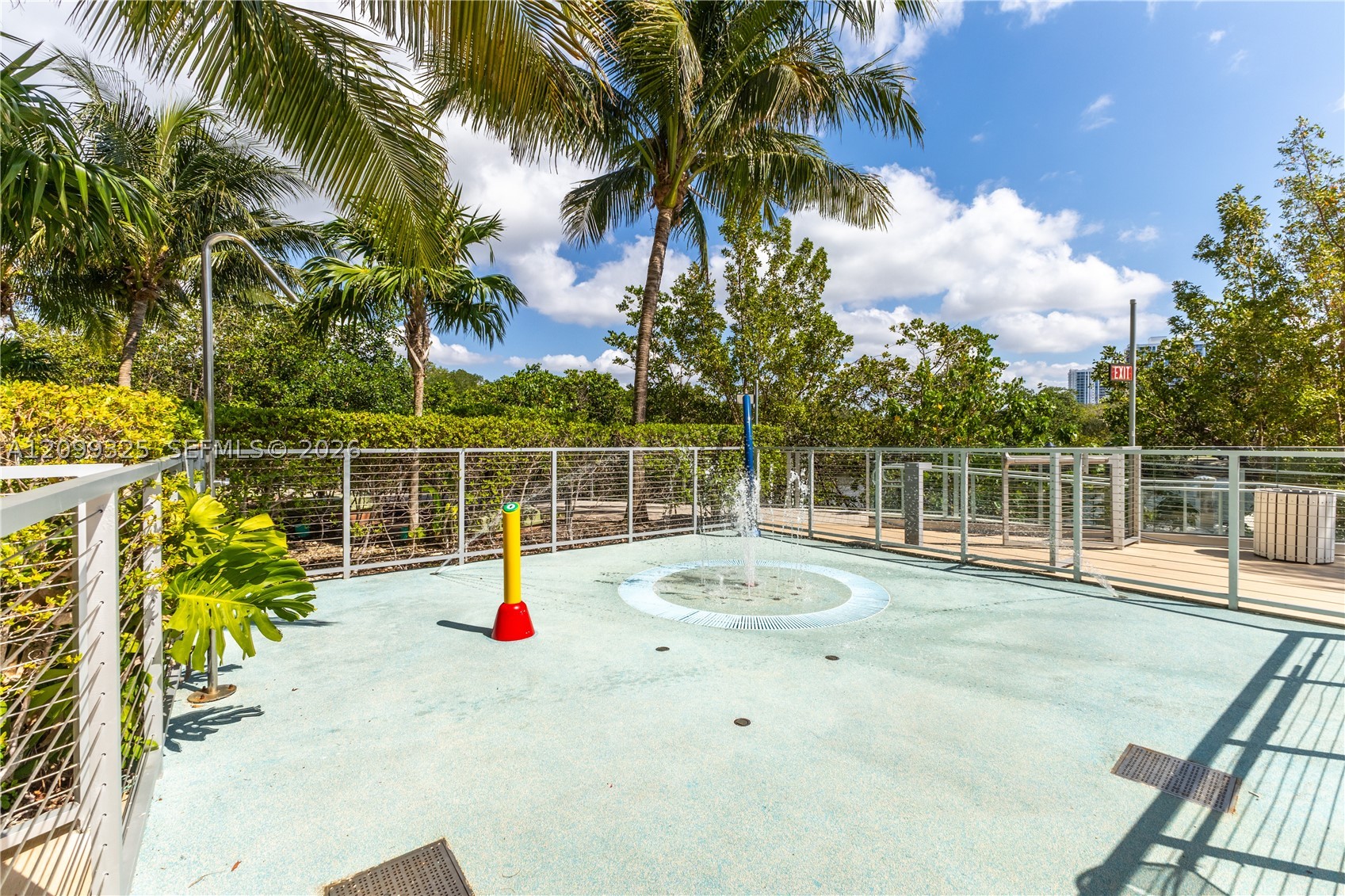 16385 Biscayne Blvd #506, North Miami Beach FL 33160