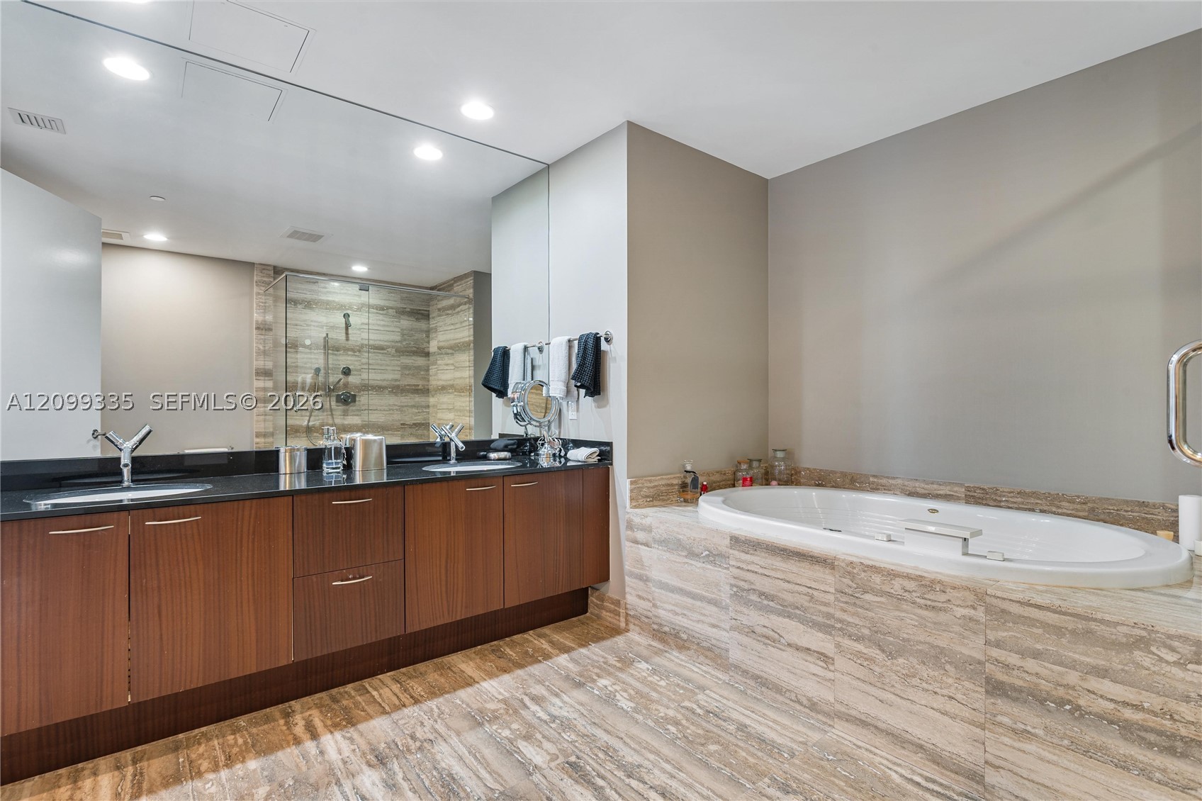 15901 Collins Ave #3002, Sunny Isles Beach FL 33160