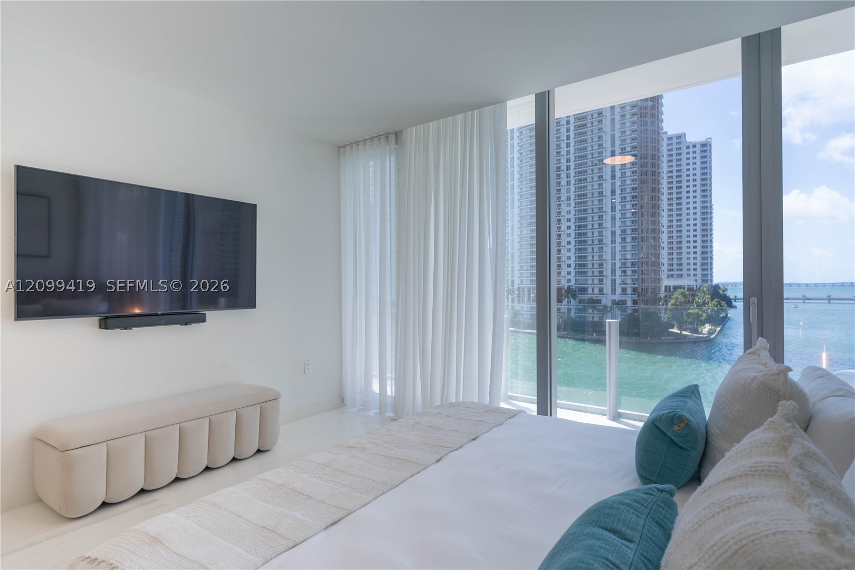 300 Biscayne Boulevard Way #503C, Miami FL 33131