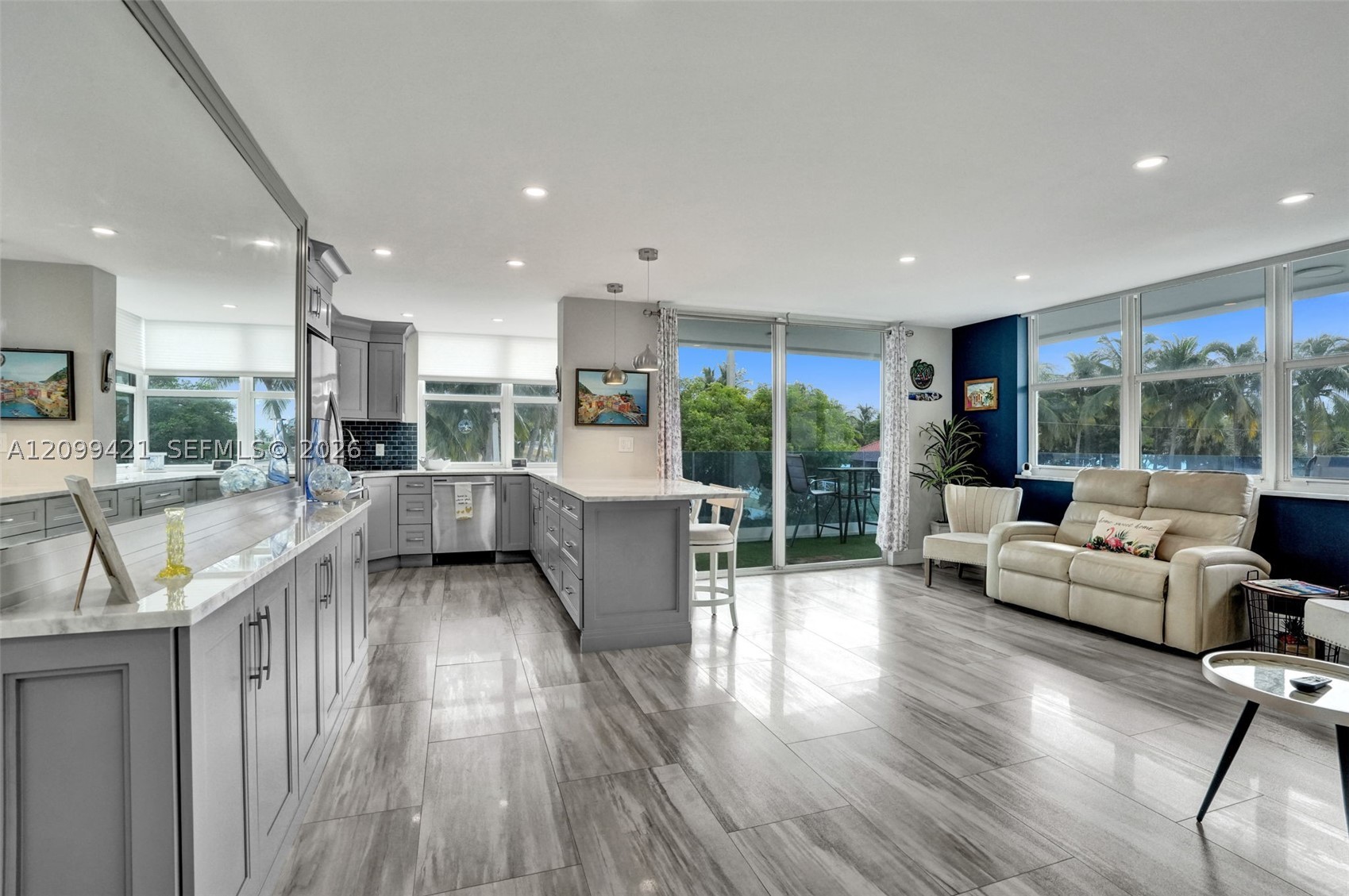 2639 N Riverside Dr #203, Pompano Beach FL 33062