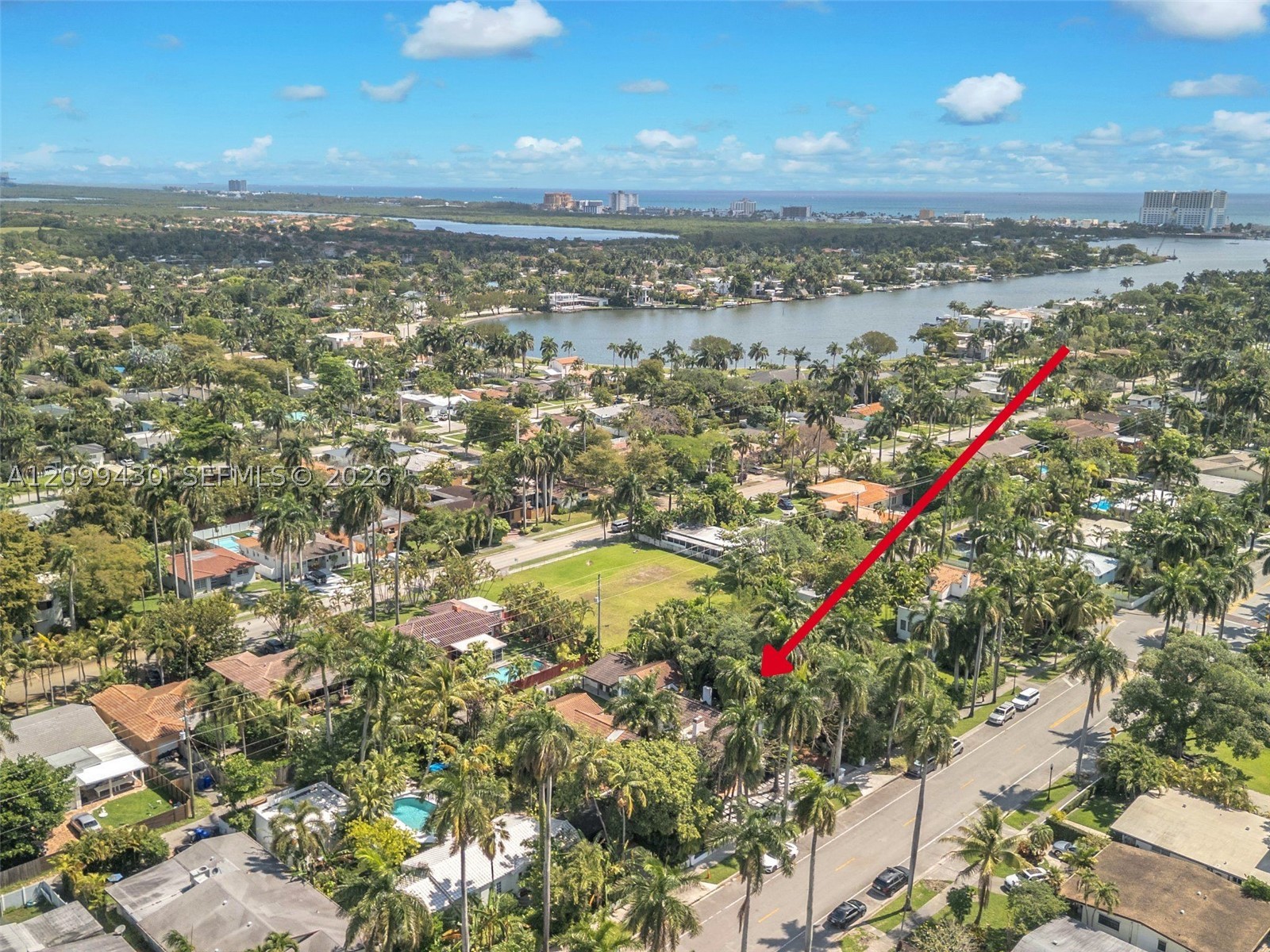 1321 Tyler St, Hollywood FL 33019