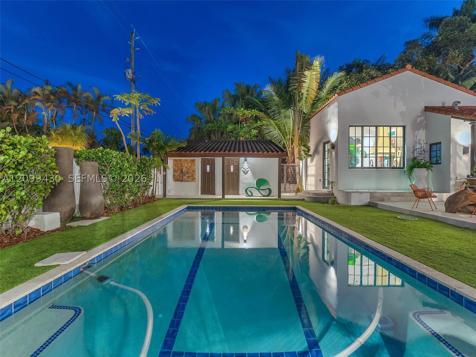 1321 Tyler St, Hollywood FL 33019