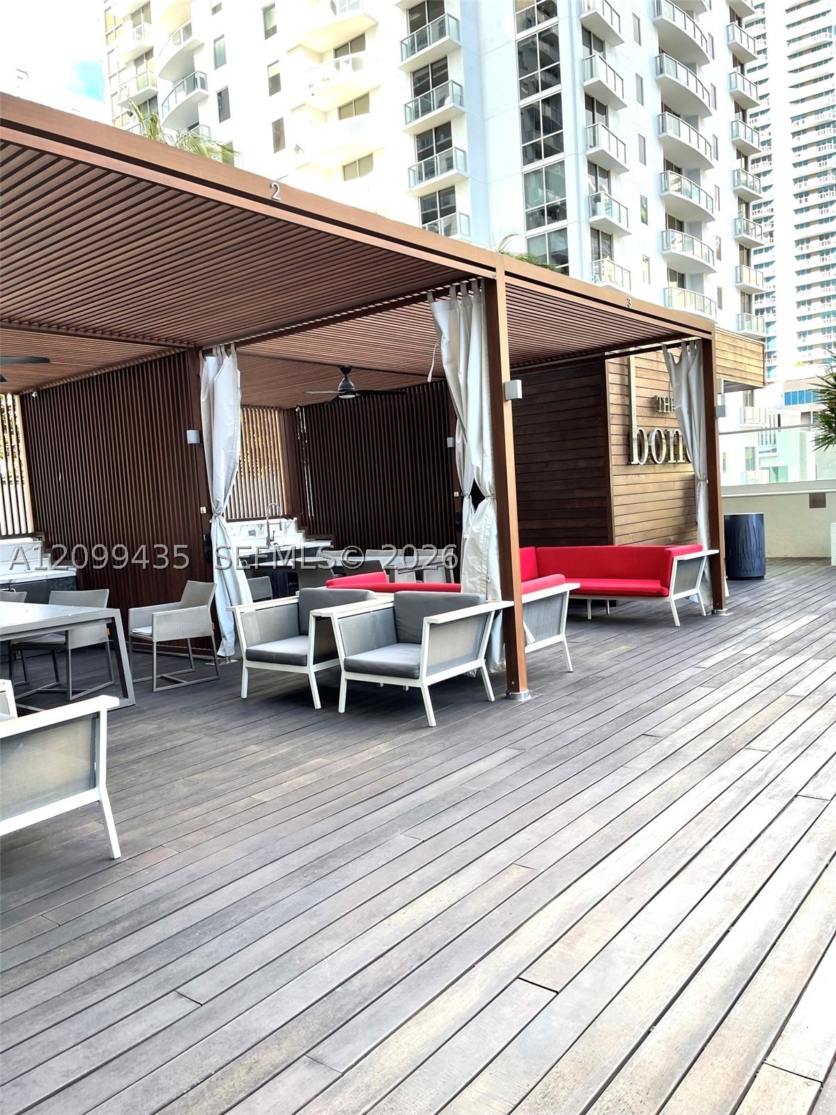 1080 Brickell Ave #907, Miami FL 33131