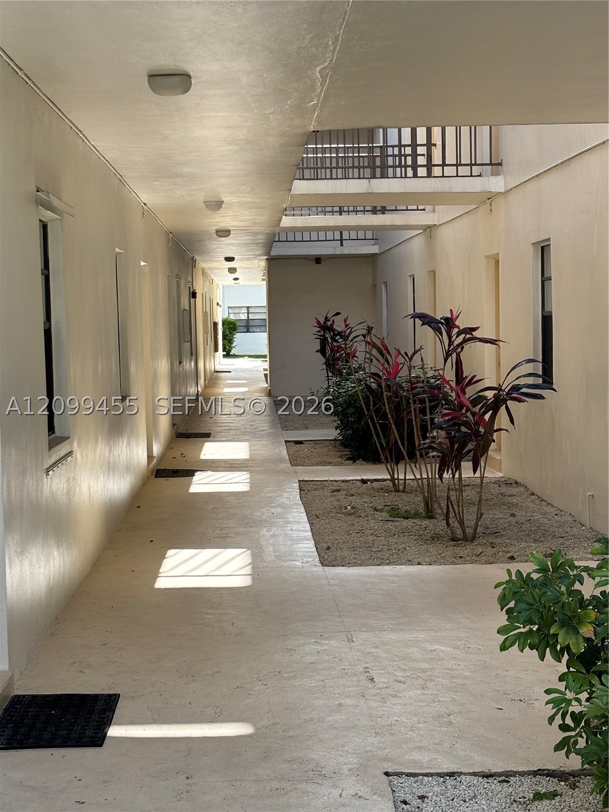 8277 SW 128th St #113, Pinecrest FL 33156