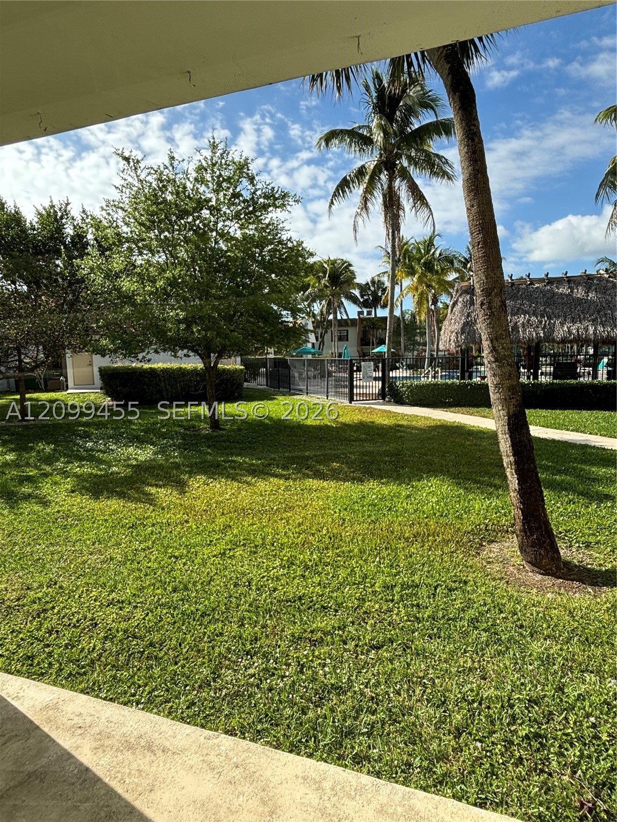8277 SW 128th St #113, Pinecrest FL 33156