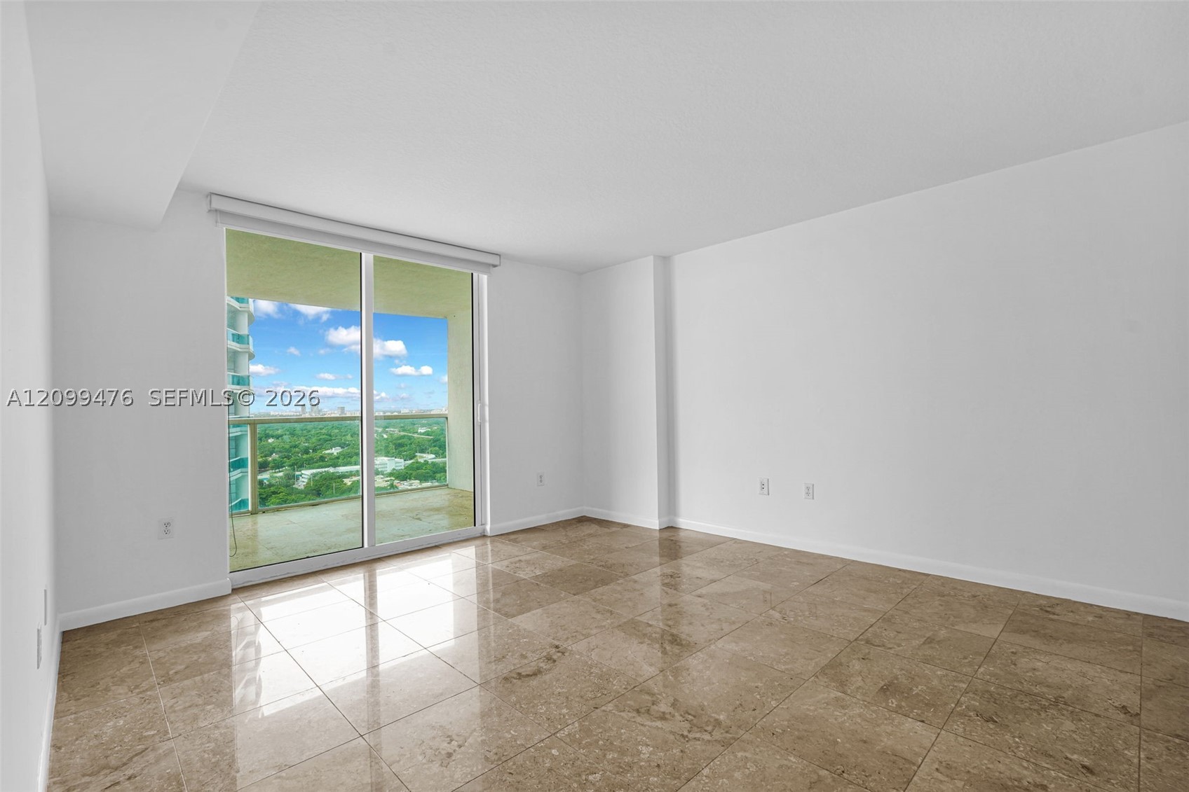 2101 Brickell Ave #2109, Miami FL 33129