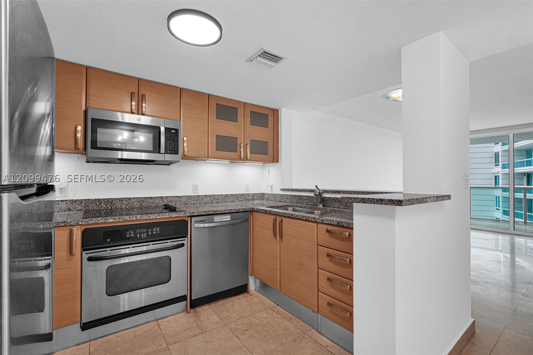 2101 Brickell Ave #2109, Miami FL 33129