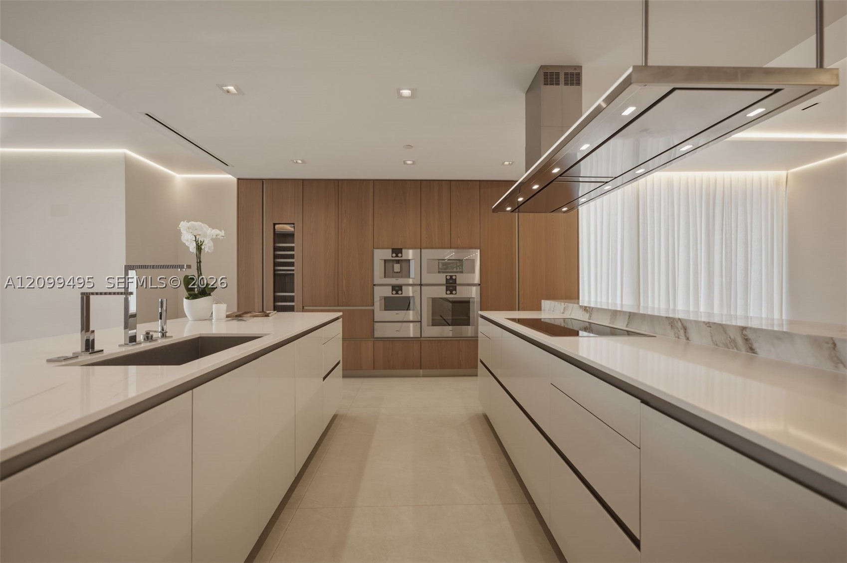 18501 Collins Ave #1404, Sunny Isles Beach FL 33160