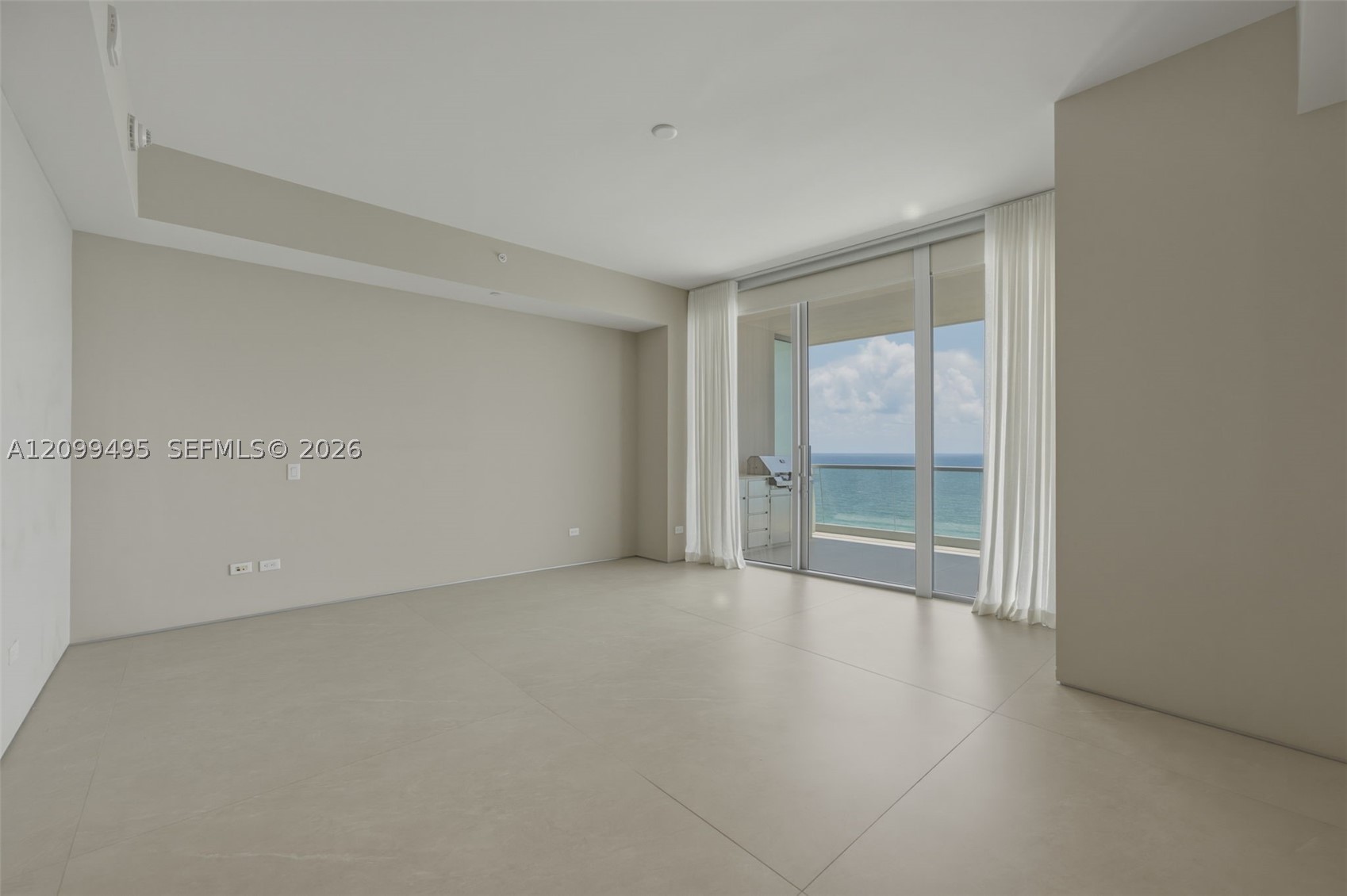 18501 Collins Ave #1404, Sunny Isles Beach FL 33160