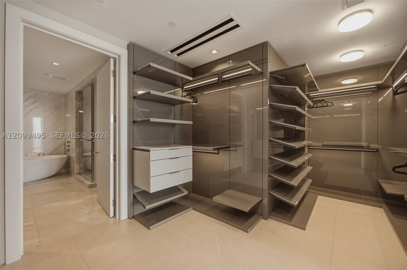 18501 Collins Ave #1404, Sunny Isles Beach FL 33160