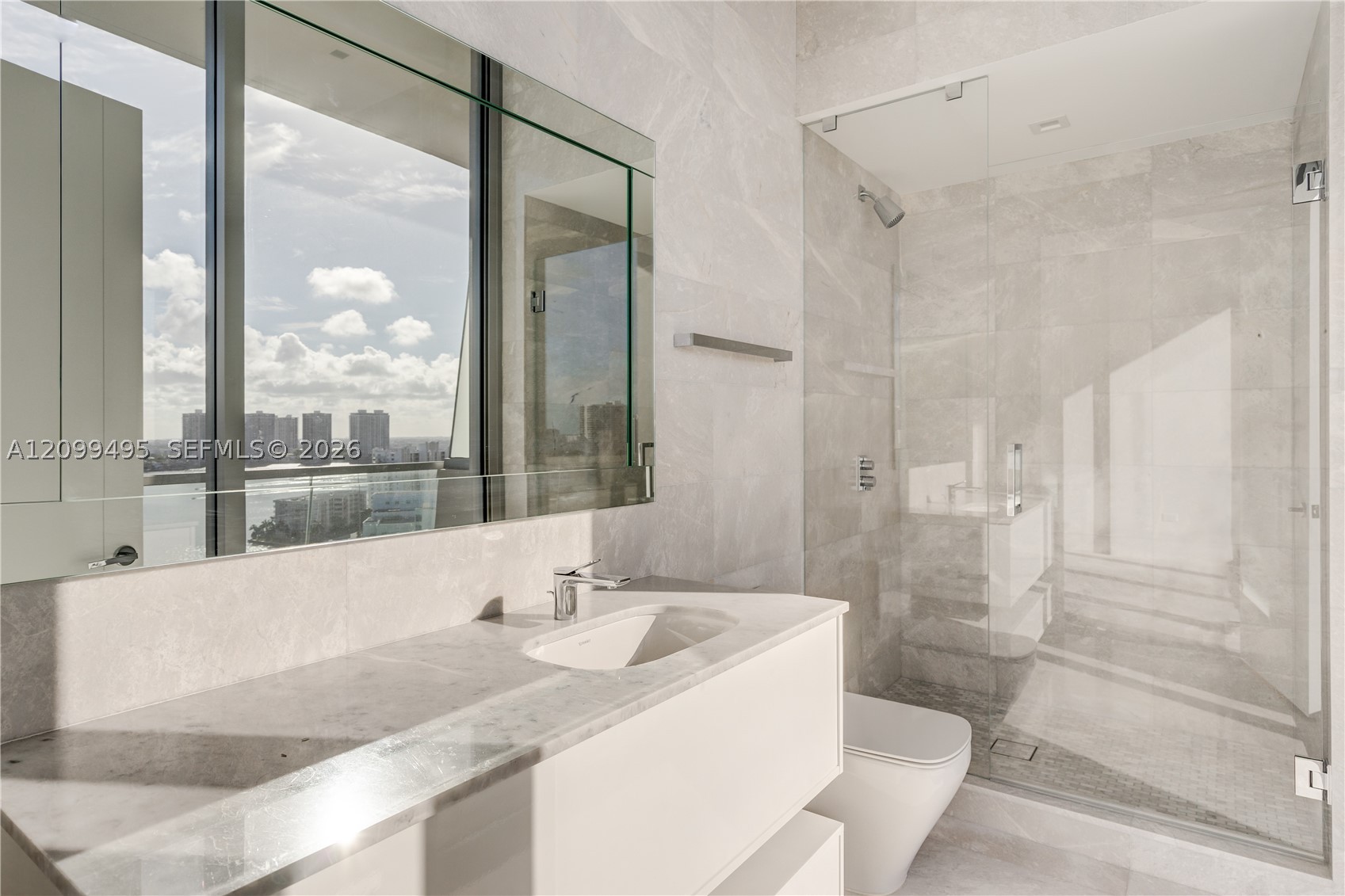 18501 Collins Ave #1404, Sunny Isles Beach FL 33160