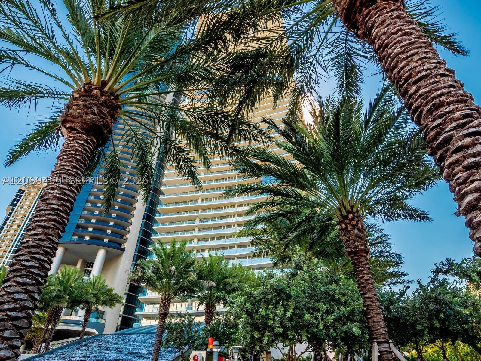 18501 Collins Ave #1404, Sunny Isles Beach FL 33160