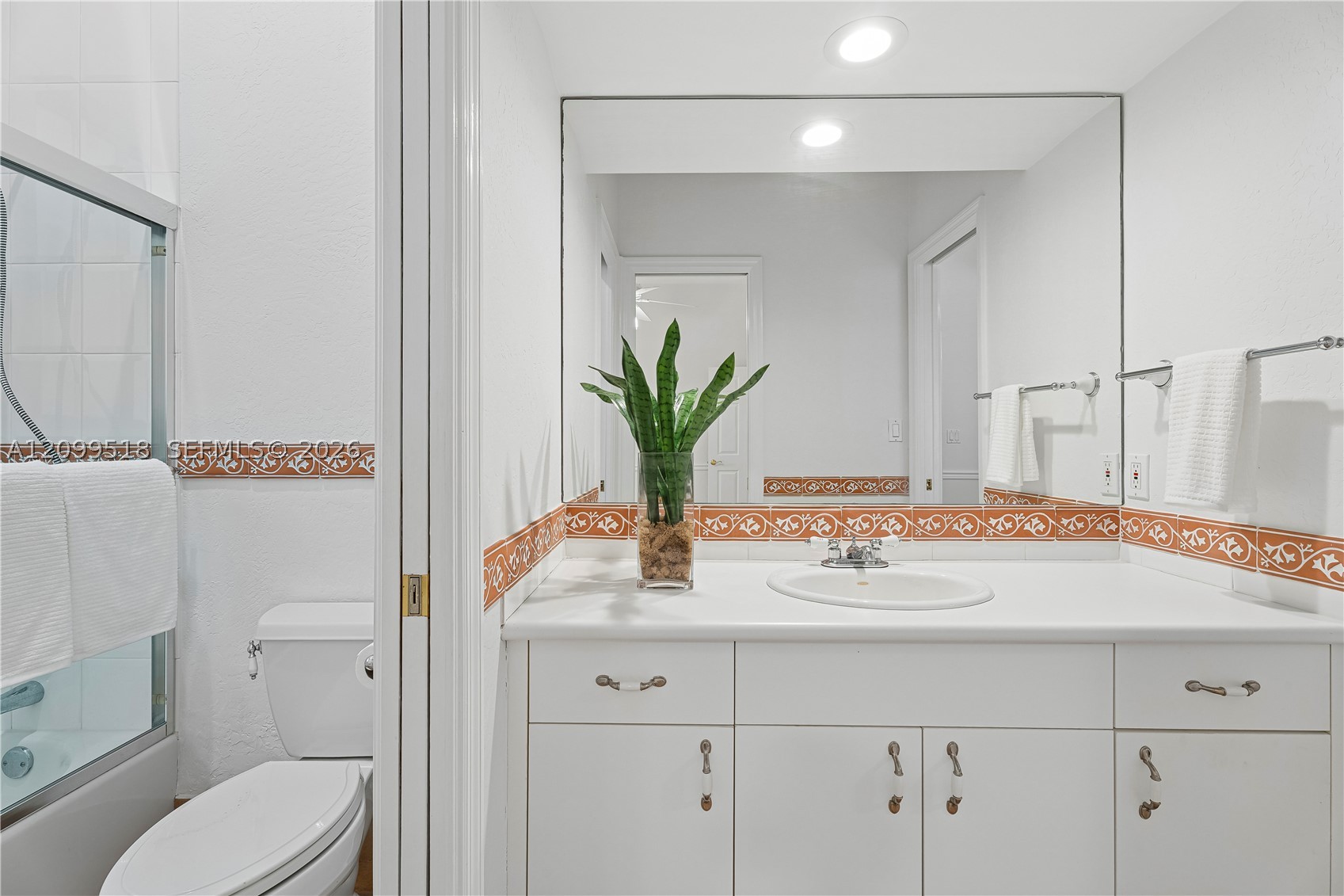 15255 SW 80th Ave, Palmetto Bay FL 33157