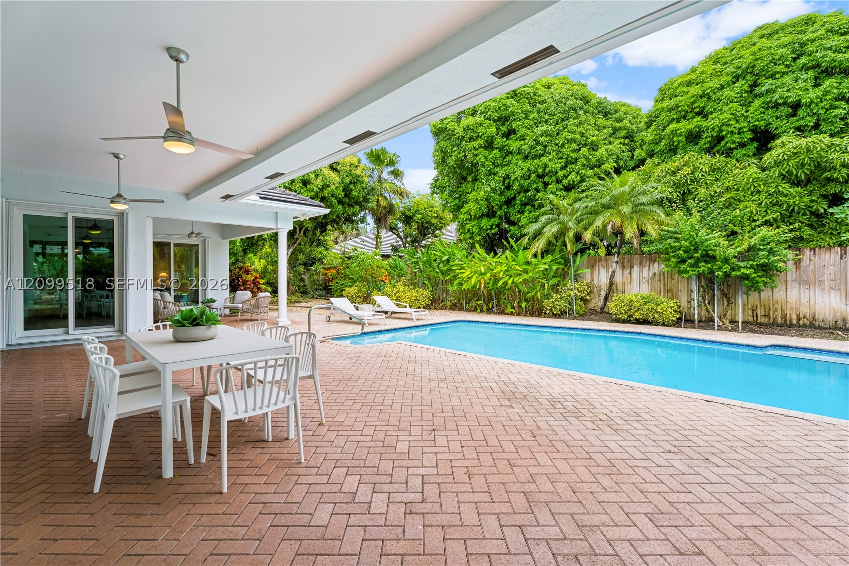 15255 SW 80th Ave, Palmetto Bay FL 33157