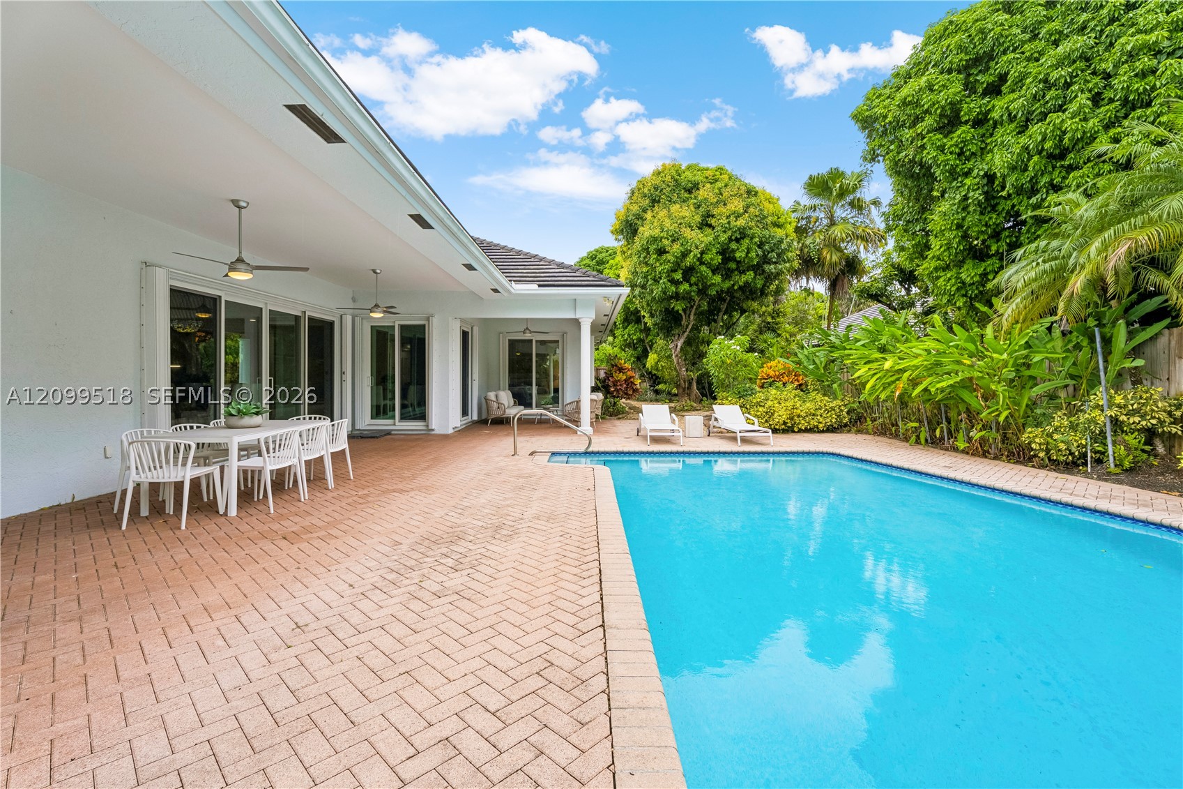 15255 SW 80th Ave, Palmetto Bay FL 33157