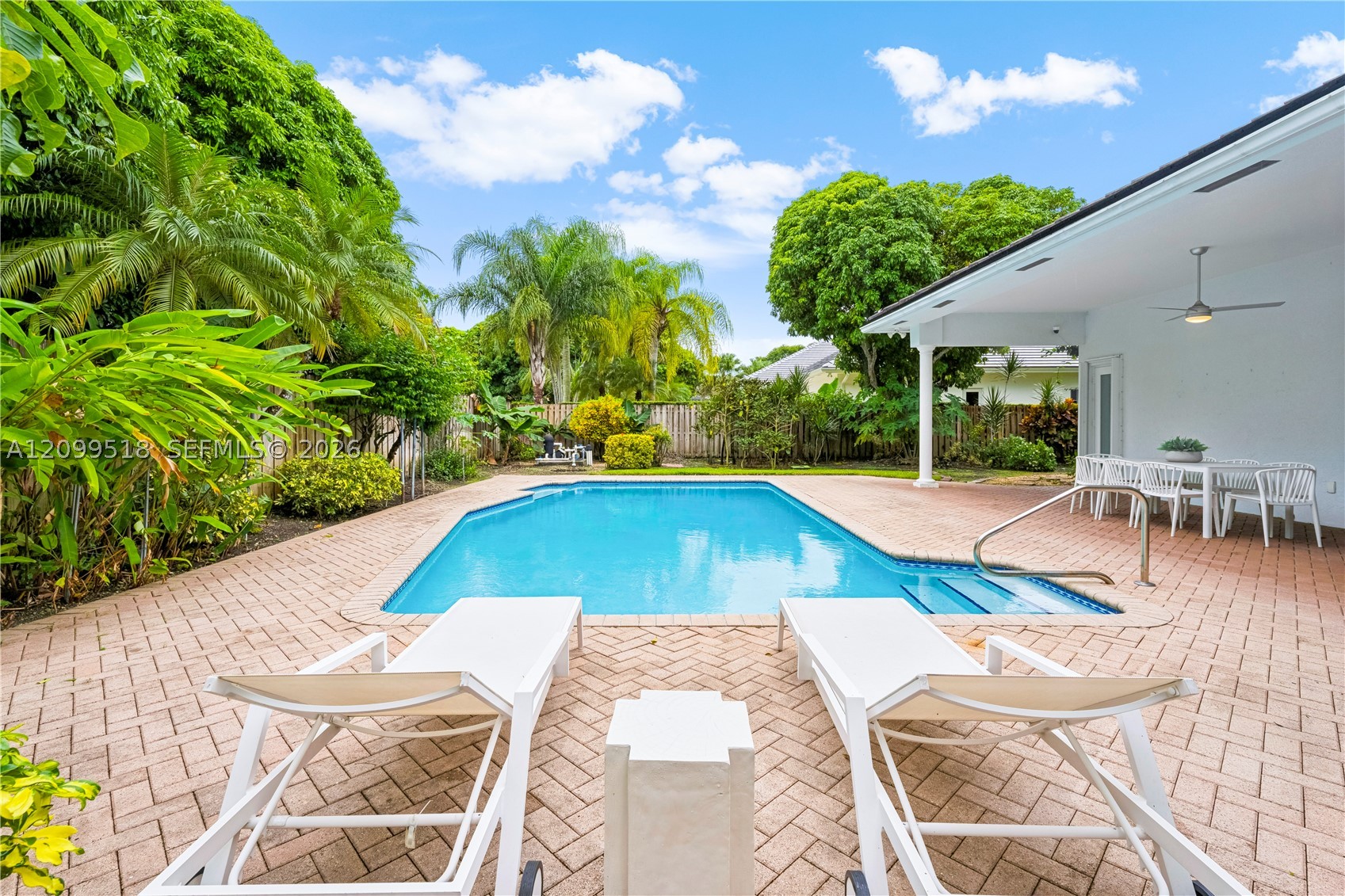 15255 SW 80th Ave, Palmetto Bay FL 33157