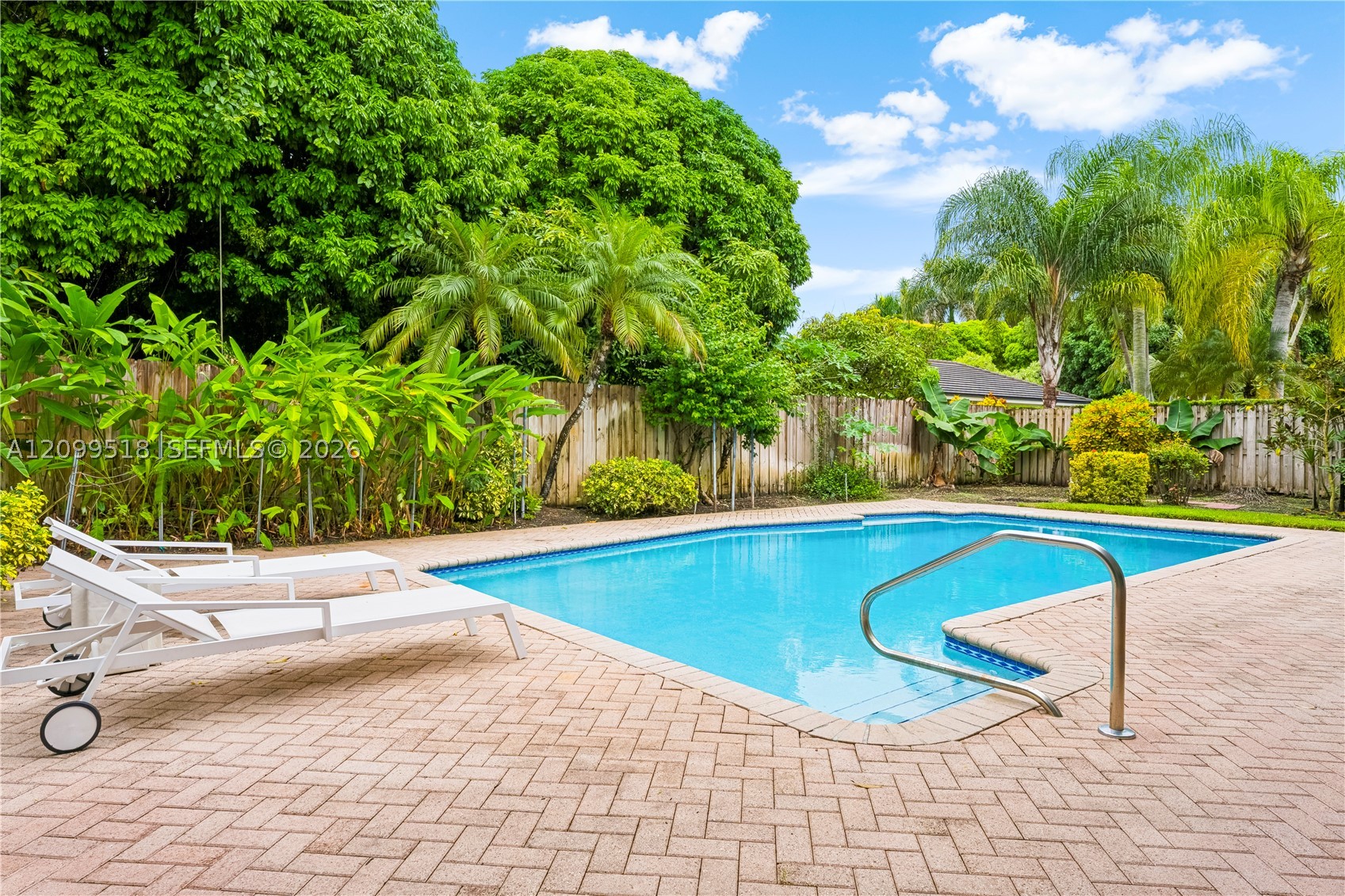 15255 SW 80th Ave, Palmetto Bay FL 33157