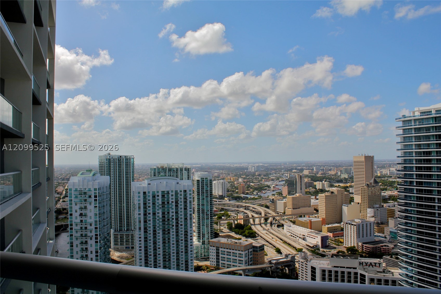 465 BRICKELL AV #4806, Miami FL 33131